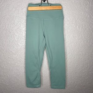 Astoria Green Capri leggings